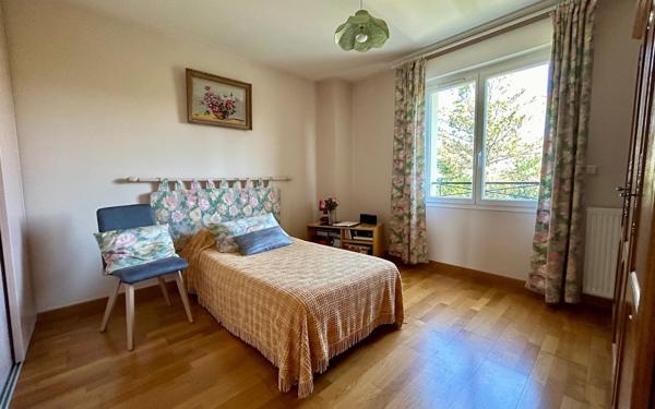 Maison à vendre    7 pièces • 153,59 m2 Maisons-Alfort