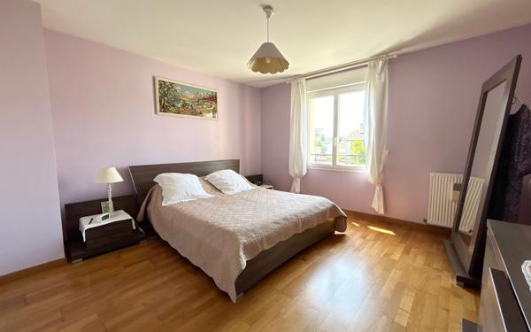 Maison à vendre    7 pièces • 153,59 m2 Maisons-Alfort