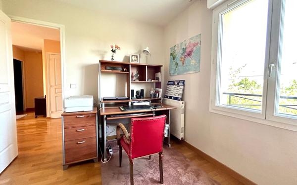 Maison à vendre    7 pièces • 153,59 m2 Maisons-Alfort