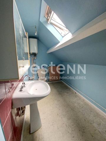 MAISON A VENDRE - TERGNIER (AISNE) - 6 PIECES - 4 CHAMBRES - 100 M² - GARAGE