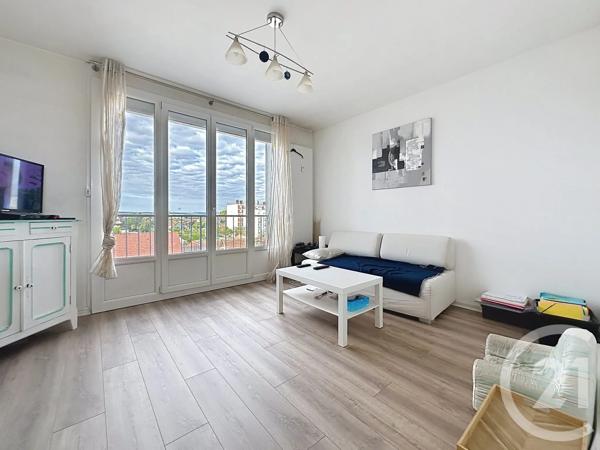 Appartement à vendre  3 pièces - 57 m 2   TROYES  - 10