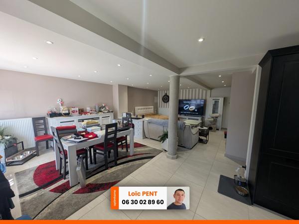 Maison à vendre d'environ 200m² habitable 7 pièces SAINT PRIEST LA PRUGNE (42830)