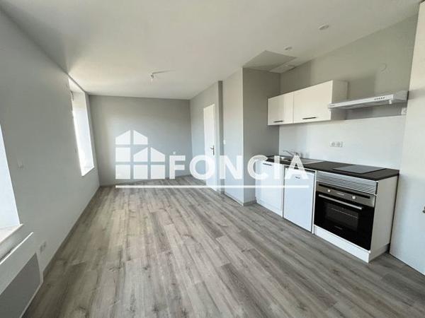 Location Studio 22 m² - 98 RUE VAYRINGE Nancy 54000