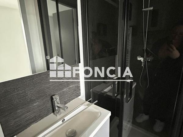 Location Studio 22 m² - 98 RUE VAYRINGE Nancy 54000