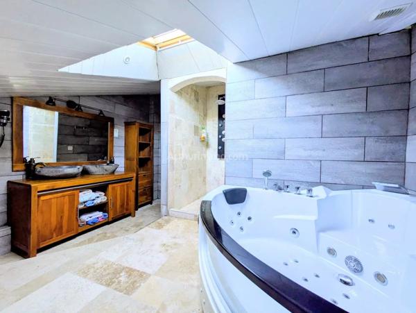 Vente Villa 6 pièces 150 m2 à Salernes