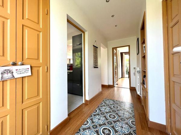 Maison à vendre    5 pièces •  Noiseau