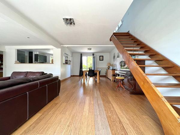 Maison à vendre    5 pièces •  Noiseau