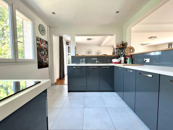 Maison à vendre    5 pièces •  Noiseau