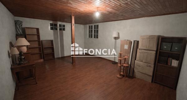 À vendre Maison 6 pièces 180 m² - Estrablin 38780