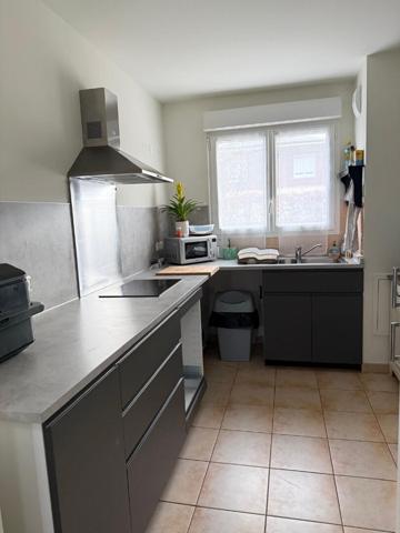 Maison pièces 66.49 m2 - EVREUX