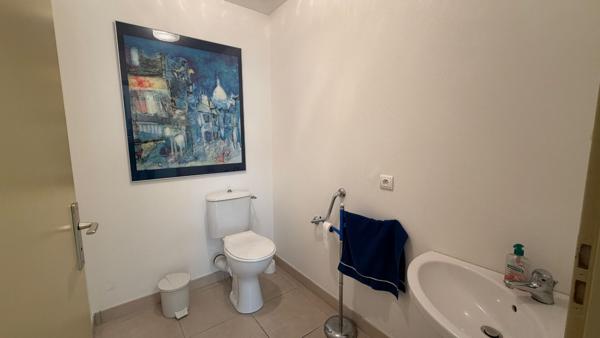 Bureaux à louer de 16,70m² en centre-ville de Talence, proche université et lycées