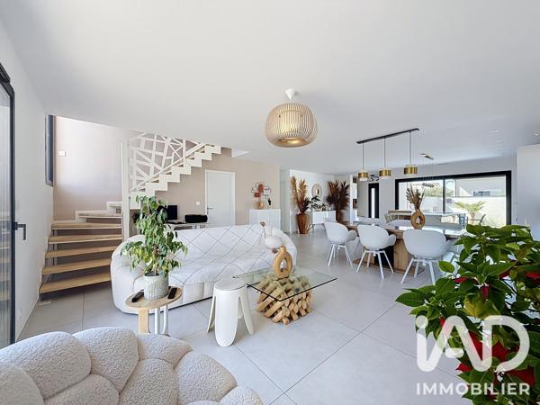 Maison à vendre 4 pièces 126 m² Sérignan