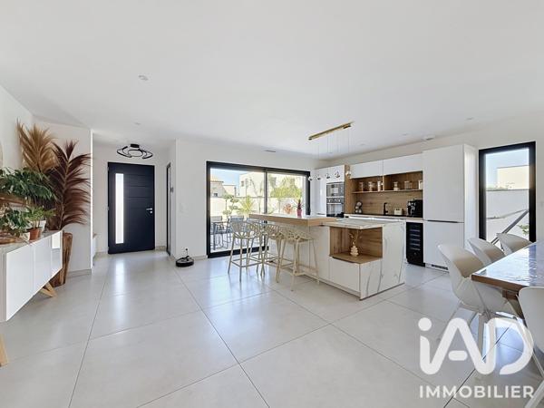 Maison à vendre 4 pièces 126 m² Sérignan