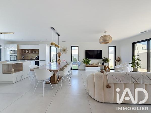 Maison à vendre 4 pièces 126 m² Sérignan
