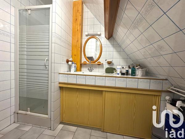 Maison à vendre 6 pièces 196 m² Évreux