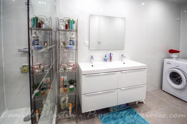 Appartement Mandelieu La Napoule centre - 4 pièce(s) 80 m2 avec cave et garage