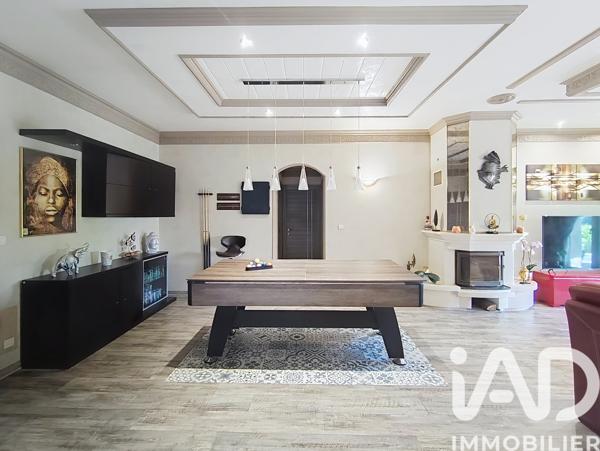 Maison à vendre 8 pièces 193,34 m² Grézieu-la-Varenne