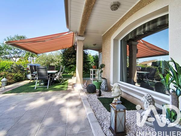Maison à vendre 8 pièces 193,34 m² Grézieu-la-Varenne