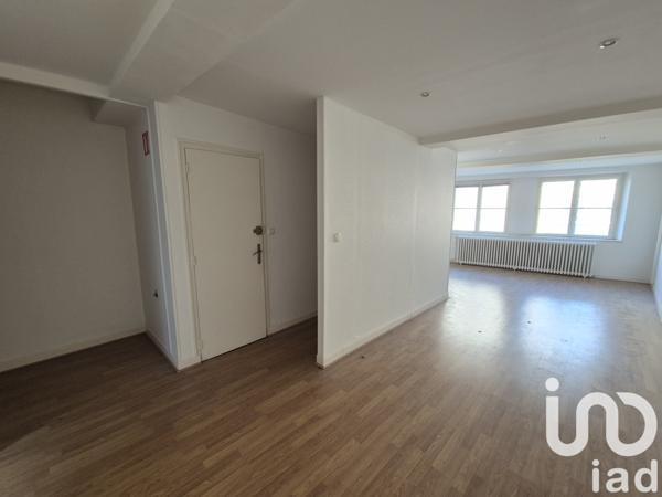 Immeuble à vendre 308 m² Sedan