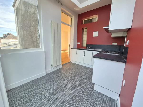 Maison à vendre 4 pièces 96.34m² Saint-Pol-sur-Ternoise (62130)