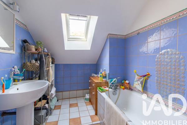 Location maison 7 pièces 154 m² Féricy