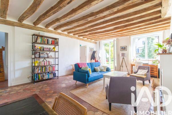 Location maison 7 pièces 154 m² Féricy