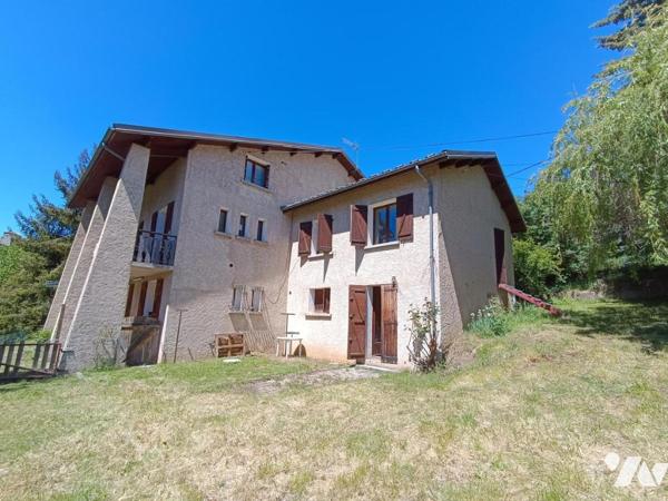 Vente Maison composée de 3 logements et 1 Espace Bureau à SEYNE