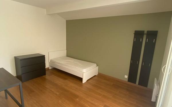 Maison à vendre    5 pièces •  Montussan