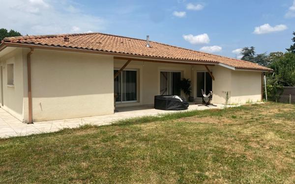 Maison à vendre    5 pièces •  Montussan