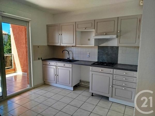 Appartement F3 à vendre  3 pièces - 68,48 m 2   STE MARIE LA MER  - 66