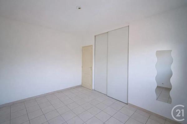 Appartement F3 à vendre  3 pièces - 68,48 m 2   STE MARIE LA MER  - 66