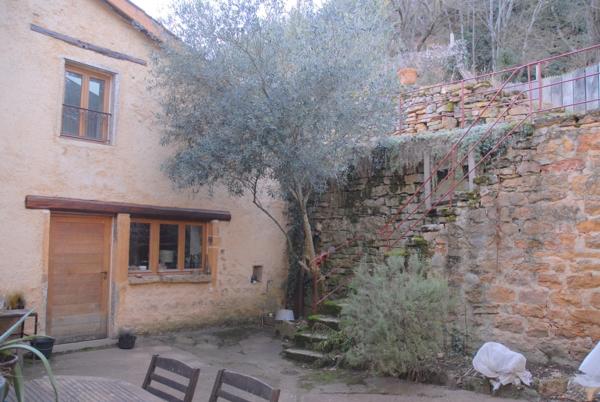 Maison à vendre 147m², jardin + dépendances CURIS AU MONT D'OR (69250)