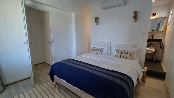 Maison Sete 7 pièce(s) 125 m2