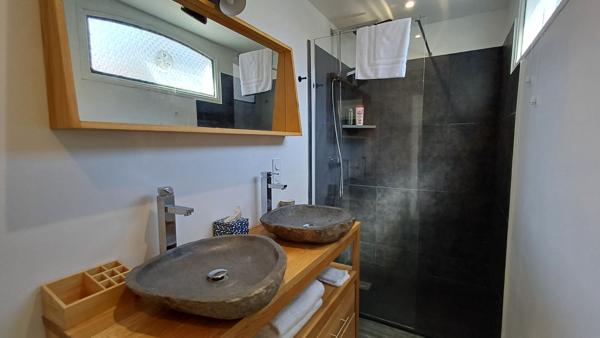 Maison Sete 7 pièce(s) 125 m2