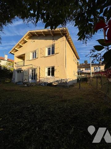 VILLA T5