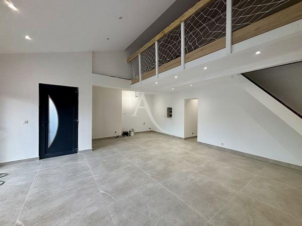 VILLA T3/4 RÉNOVÉE AVEC JARDIN PROCHE CENTRE