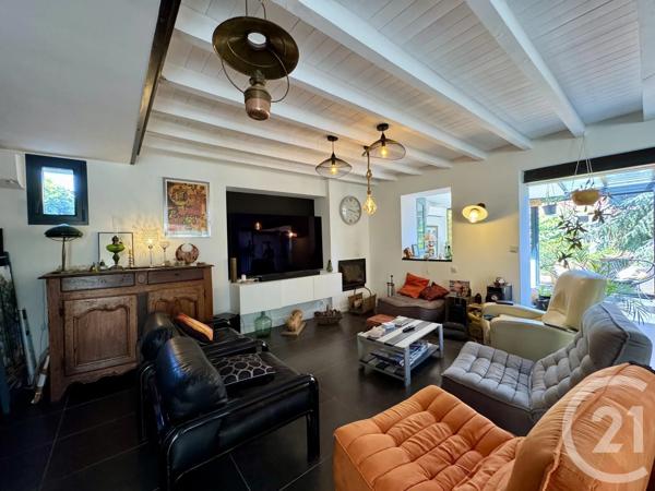 Maison à vendre  5 pièces - 195,80 m 2   AMELIE LES BAINS PALALDA  - 66
