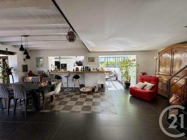 Maison à vendre  5 pièces - 195,80 m 2   AMELIE LES BAINS PALALDA  - 66