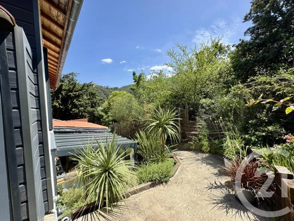 Maison à vendre  5 pièces - 195,80 m 2   AMELIE LES BAINS PALALDA  - 66