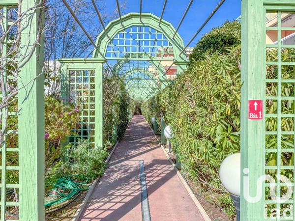 Appartement 4 pièces de 93 m² à Saint-Raphaël (83700)