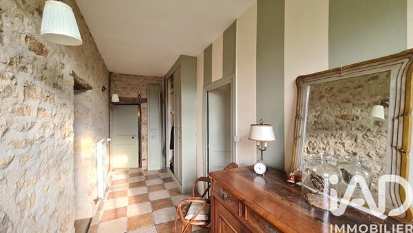 Maison à vendre 4 pièces 200 m² Cherves