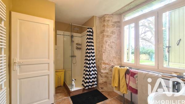 Maison à vendre 4 pièces 200 m² Cherves