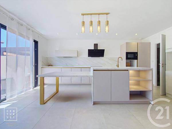 Maison à vendre  5 pièces - 109 m 2   PIA  - 66