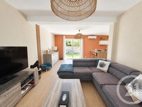 Maison à vendre  5 pièces - 109 m 2   PIA  - 66