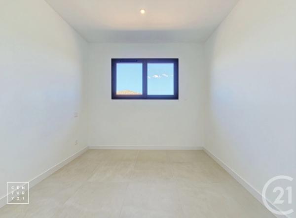 Maison à vendre  5 pièces - 109 m 2   PIA  - 66