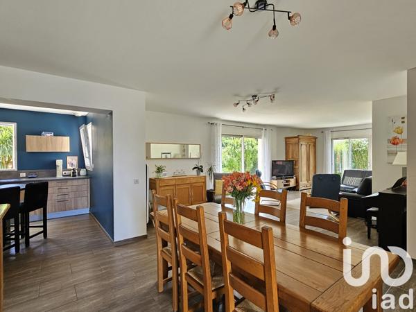Maison à vendre 7 pièces 143 m² Saint-Philbert-de-Grand-Lieu