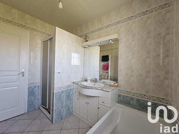 Maison à vendre 7 pièces 143 m² Saint-Philbert-de-Grand-Lieu