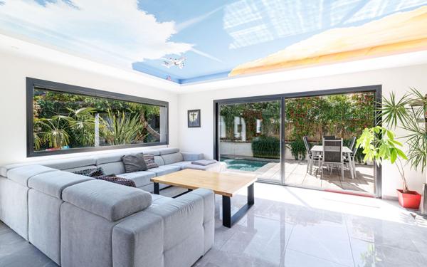 Maison à vendre    5 pièces • 125 m2 Villeneuve-Loubet