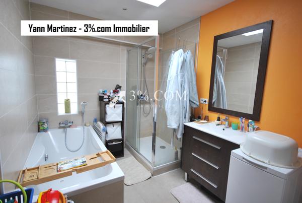 Maison 4 pièce(s) 3 chambre(s) 121 m²