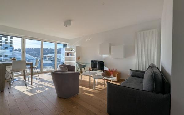 Appartement à louer    3 pièces • 74,66 m2 Lyon 2